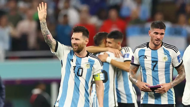 Messi gây choáng giữa vòng vây tuyển Úc - Bóng Đá