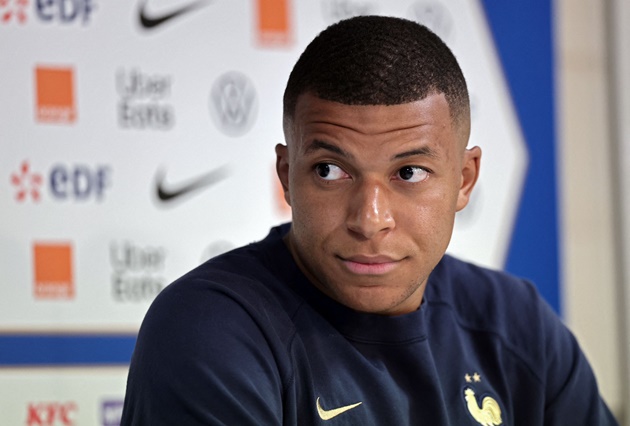 Mbappe từ chối mọi lời đề nghị gia hạn.