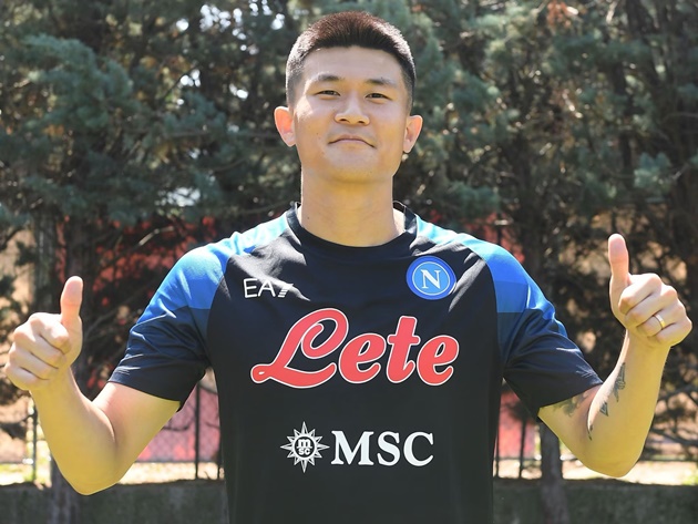 Bayern sắp đón Kim.