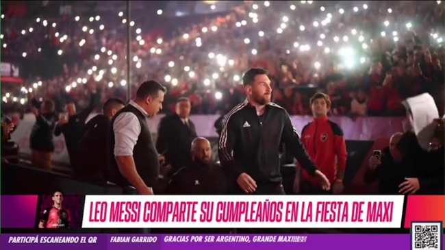 Lionel Messi gets insane reception from 42,000 fans in Rosario - Bóng Đá