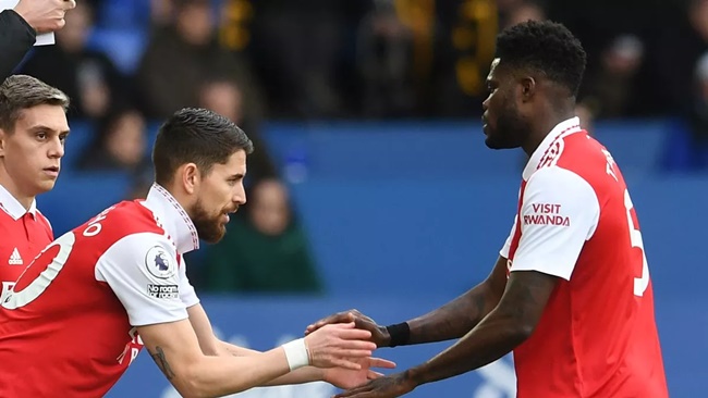 William Saliba and Arsenal stars could get new shirt numbers if £134m double transfer is sealed - Bóng Đá