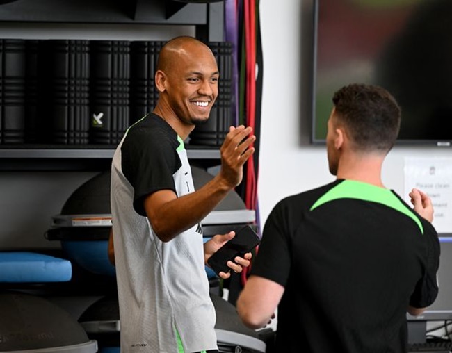 Những ngôi sao đáng chú ý của Liverpool trở lại hội quân