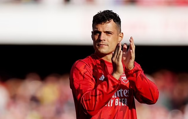 Granit Xhaka reveals being booed off by Arsenal fans 'gave him even more strength' - Bóng Đá