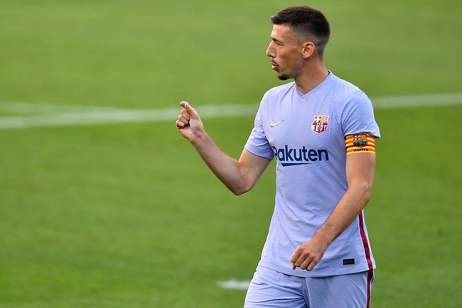 Napoli muốn chiêu mộ Lenglet từ Barca.
