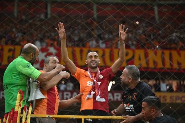 Ziyech đã gia nhập Galatasaray.