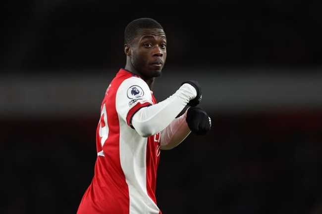 Two players demanded to swap rooms after staying with Arsenal flop Nicolas Pepe - Bóng Đá