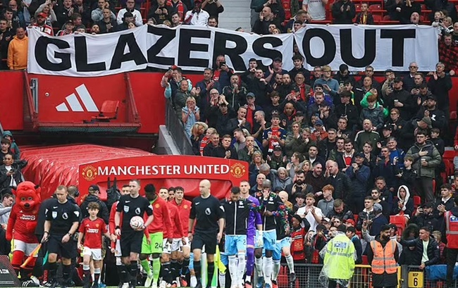 Manchester United will step up security at Old Trafford for their next home match - Bóng Đá