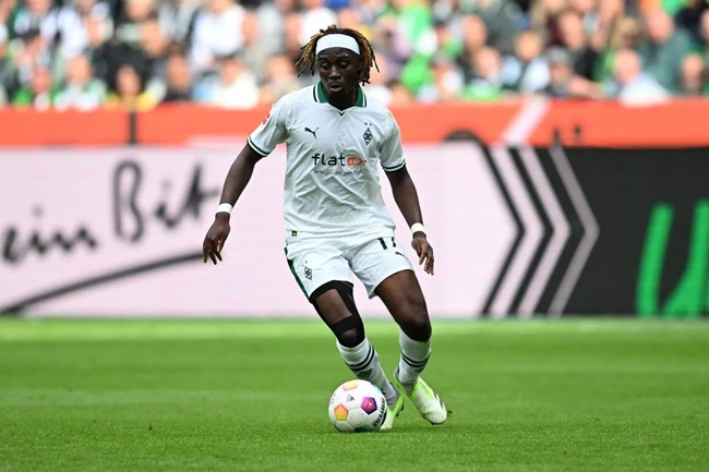 Liverpool could get the opportunity to seal the transfer of Borussia Monchengladbach midfielder Manu Kone - Bóng Đá