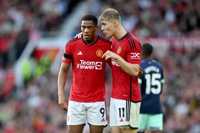 Erik ten Hag reveals how Anthony Martial AND Rasmus Hojlund could start for Manchester United - Bóng Đá