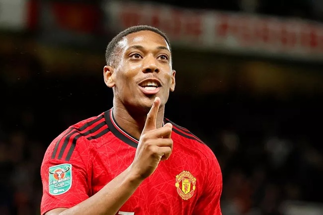 Anthony Martial start vs Everton might not be a bad thing for Manchester United - Bóng Đá