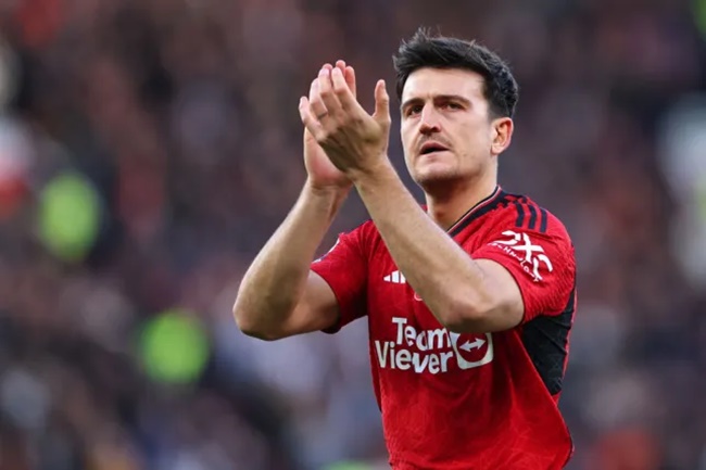 Harry Maguire đã chấp nhận lời xin lỗi từ nghị sĩ Ghana Isaac Adongo - Bóng Đá