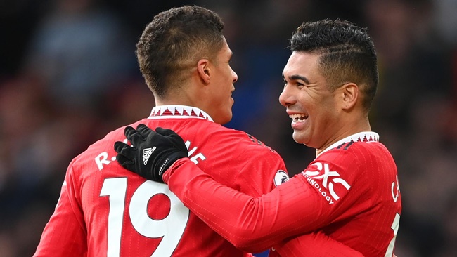 Bộ đôi này đứng trước viễn cảnh rời Old Trafford.