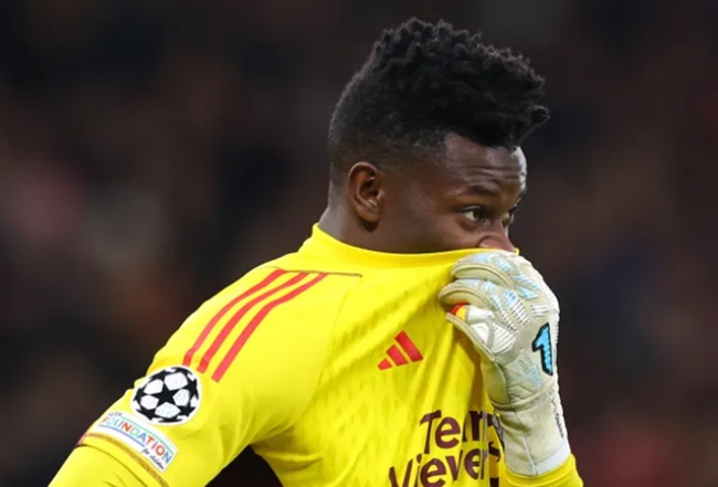 Onana mắc quá nhiều sai lầm khiến Man Utd bị loại.