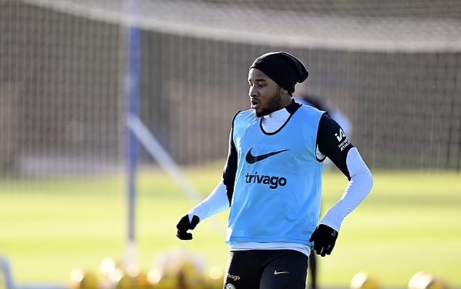 Nkunku sẵn sàng đá trận ra mắt Chelsea trước Sheffield United.