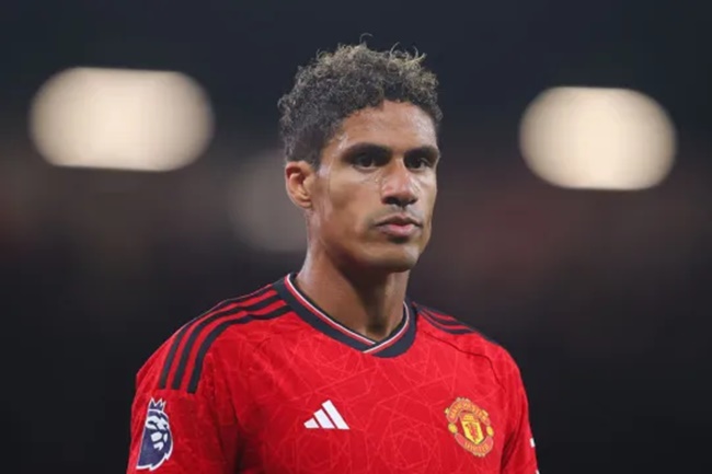 Raphael Varane feels he’s being ‘pushed’ out of Manchester United - Bóng Đá