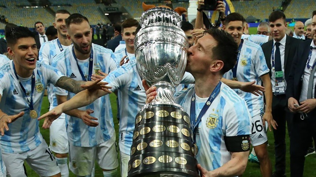 “Messi là cầu thủ xuất sắc nhất trong lịch sử môn thể thao này”