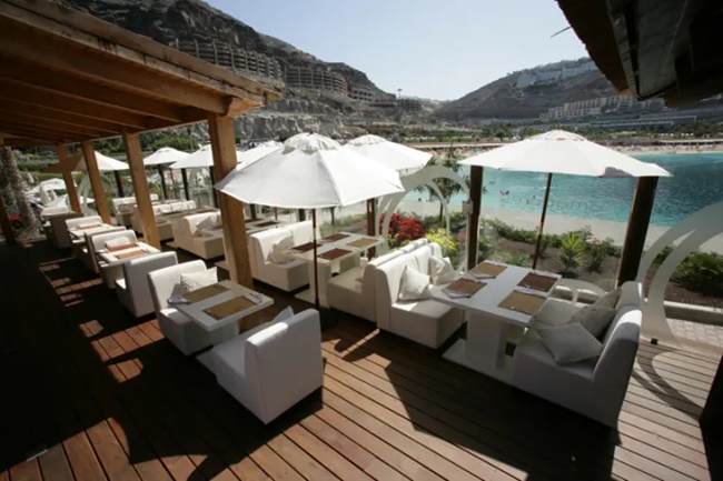 David Silva a romantic beach club in Gran Canaria in a ‘stunning setting’ - Bóng Đá