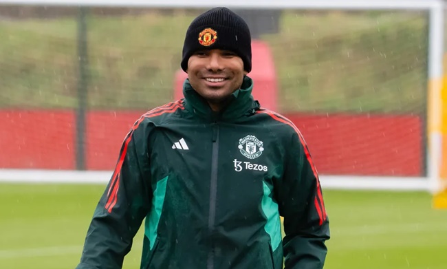 Casemiro sáng cửa rời Man Utd trong tháng này.