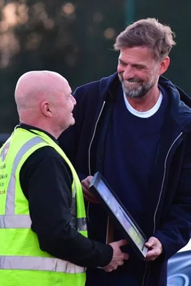 Klopp lần đầu lộ diện sau thông báo rời Liverpool - Bóng Đá