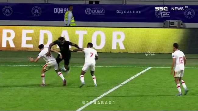 Saint-Maximin’s rainbow flick goes horribly wrong - Bóng Đá