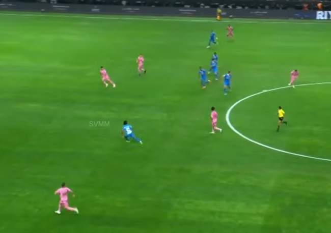 Messi vs Al Hilal - Bóng Đá
