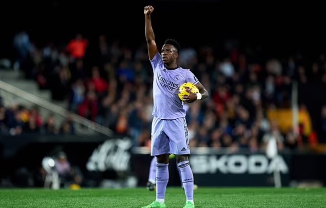 LaLiga 'launch investigation after a child allegedly made a racist comment' to Real Madrid's Vinicius - Bóng Đá