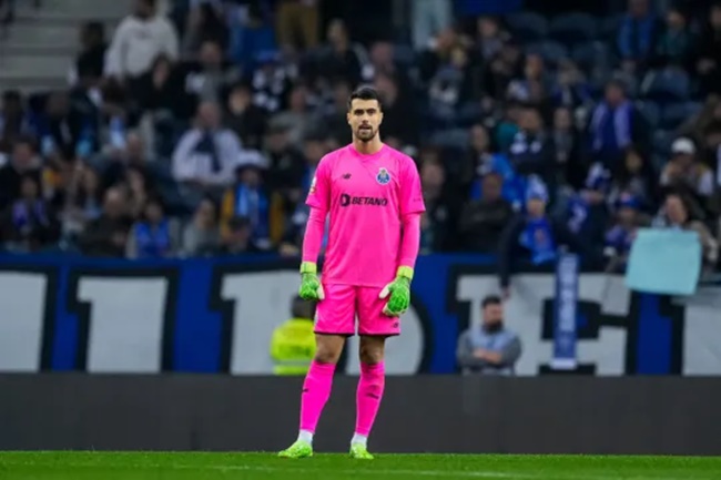 Diogo Dalot snubs Andre Onana as he names star who’ll become best goalkeeper in the world - Bóng Đá