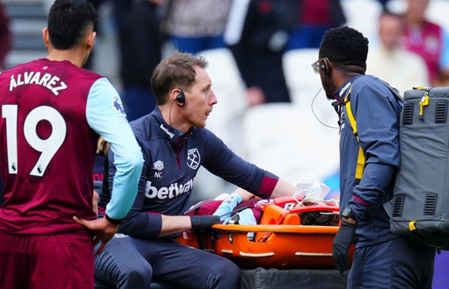 WEST HAM UNITED teenager George Earthy was rushed to hospital after suffering a serious injury - Bóng Đá