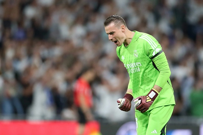Real Madrid close to agreeing new four-year contract with 25-year-old starter (Lunin) - Bóng Đá