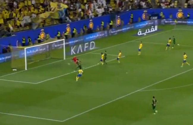 Cú đúp của Ronaldo đưa Al Nassr vào chung kết - Bóng Đá