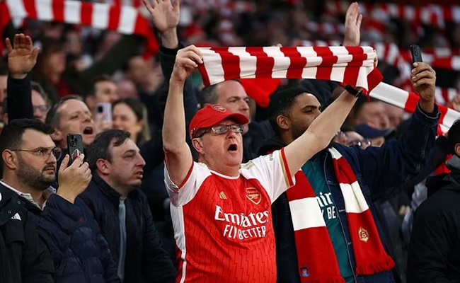 Arsenal fans will be KICKED OUT of Tottenham's clash with Man City - Bóng Đá