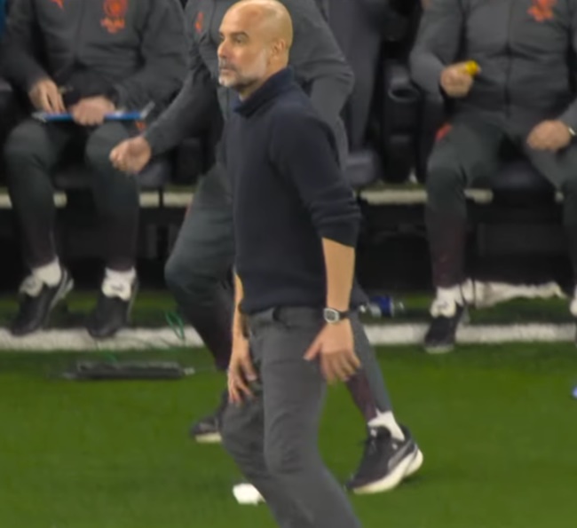 2 thái cực của Pep Guardiola tạo nên cơn sốt - Bóng Đá