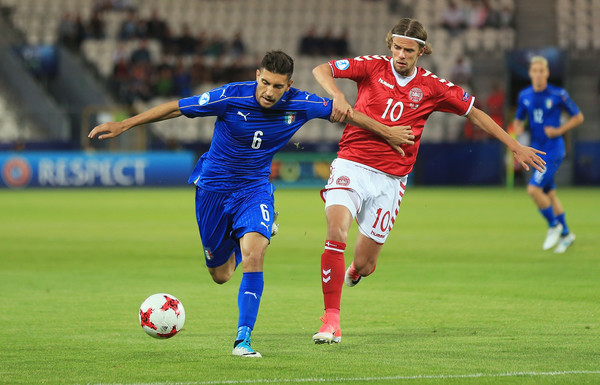 Chùm ảnh: U21 Italia giành 3 điểm trọn vẹn ngày ra quân