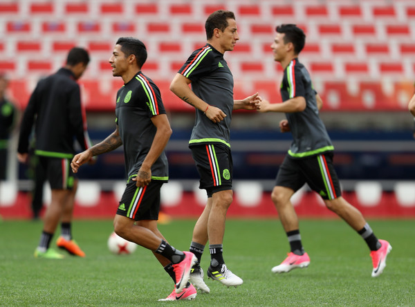 Chùm ảnh: Mexico đầy thư thái trước màn tái đấu Bồ Đào Nha