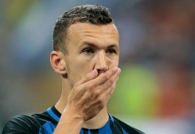 XONG! Man Utd hết cơ hội đón Perisic - Bóng Đá