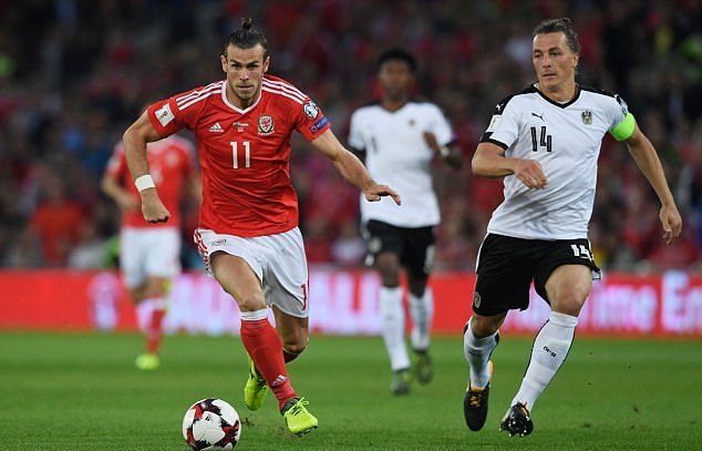 Xứ Wales 1-0 Áo: Thần đồng Ben Woodburn lên tiếng - Bóng Đá