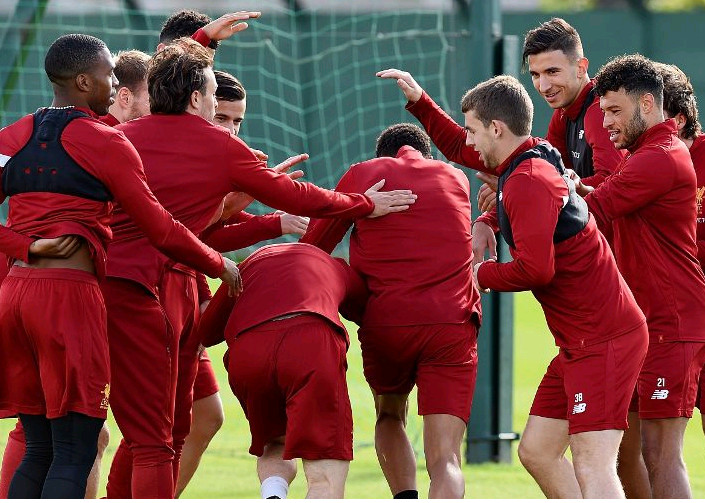 Liverpool tập luyện - Bóng Đá