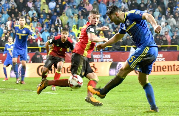 Bosnia 3-4 Bỉ - Bóng Đá