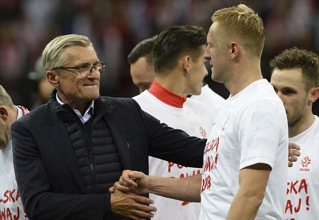 Ba Lan 4-2 Montenegro: Lewandowski mở hội cùng đồng đội - Bóng Đá