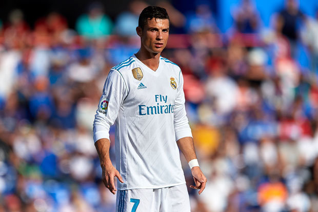 TIẾT LỘ: Chính Ronaldo ngăn Pogba đến Real - Bóng Đá