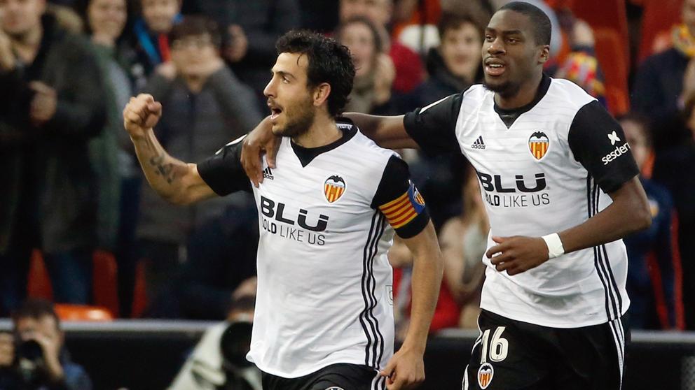 Valencia 2-1 Girona - Bóng Đá