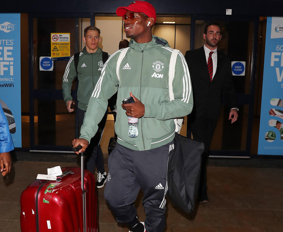 Dàn sao Man Utd trở về từ Dubai, sẵn sàng hạ Stoke City - Bóng Đá