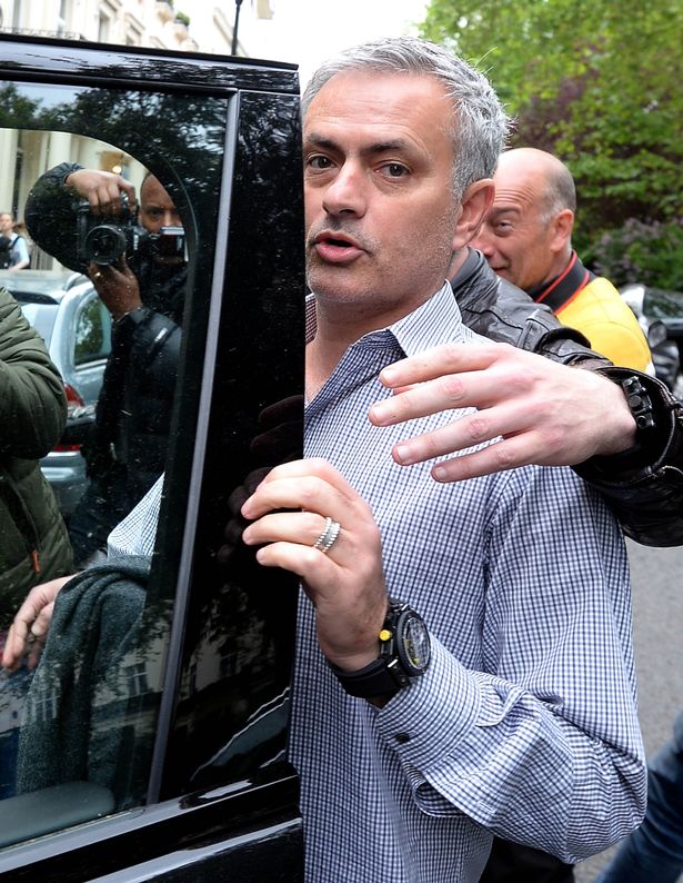 NOV25-Jose-Mourinho-gets-into-a-waiting-car-as-he-leaves-his-home-in-Belgravia