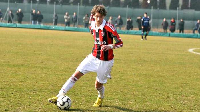 Góc tuyển trạch: Gặp gỡ Manuel Locatelli - thế hệ tiền vệ Ý đẳng cấp kế tiếp - Bóng Đá