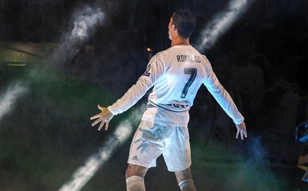 Đừng ích kỷ, đừng như Ronaldo