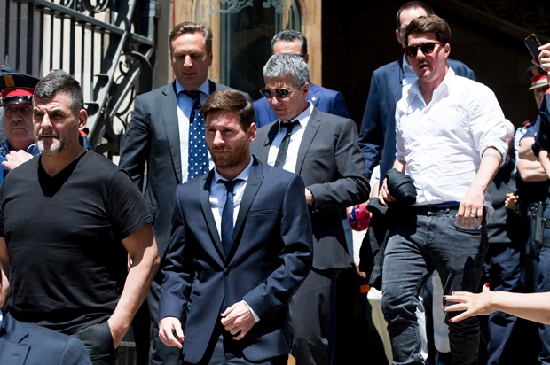Messi đang vướng vòng lao lý vì nghi án trốn thuế. Ảnh: Internet.