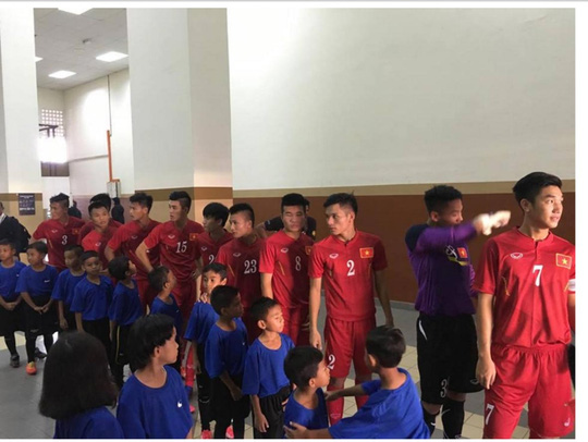 Các cầu thủ U21 Việt Nam tại Malaysia. Ảnh: Ngọc Minh.