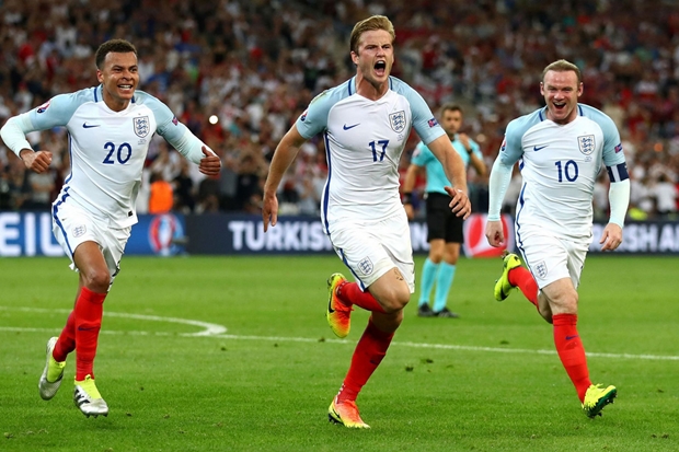 Đội tuyển Anh thể hiện một bộ mặt tươi sáng trong trận ra quân ở VCK EURO 2016. Ảnh: Internet.