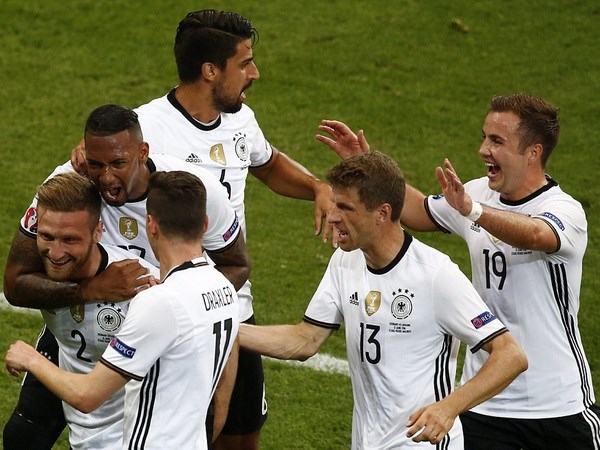 Cầu thủ Đức được thưởng bao nhiêu tiền nếu vô địch EURO 2016?