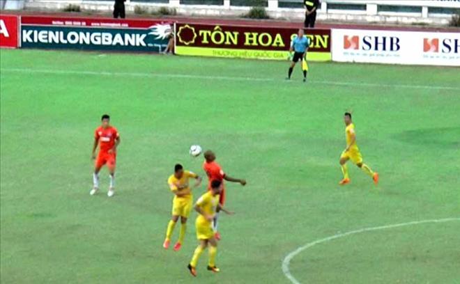 Ban trọng tài VFF khẳng định bàn thắng của Gaston Merlo là hợp lệ